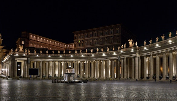 Visitas nocturnas al Vaticano