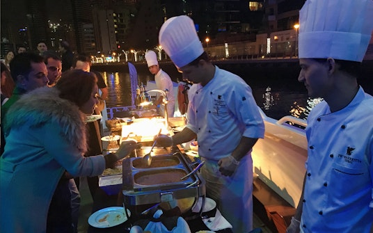dinner cruise dubai