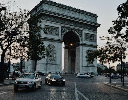 Paris Pantheon Opening Hours Car