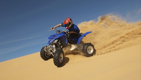 paseo en cuatrimoto en dubai