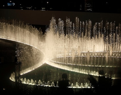 Dubai Fountains Erlebnisse in Dubai