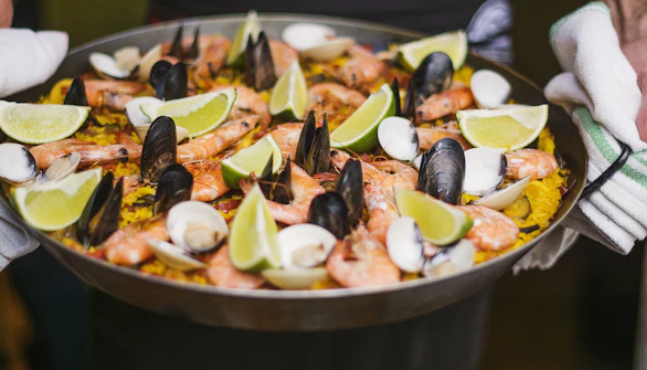 Barcelona in February - paella