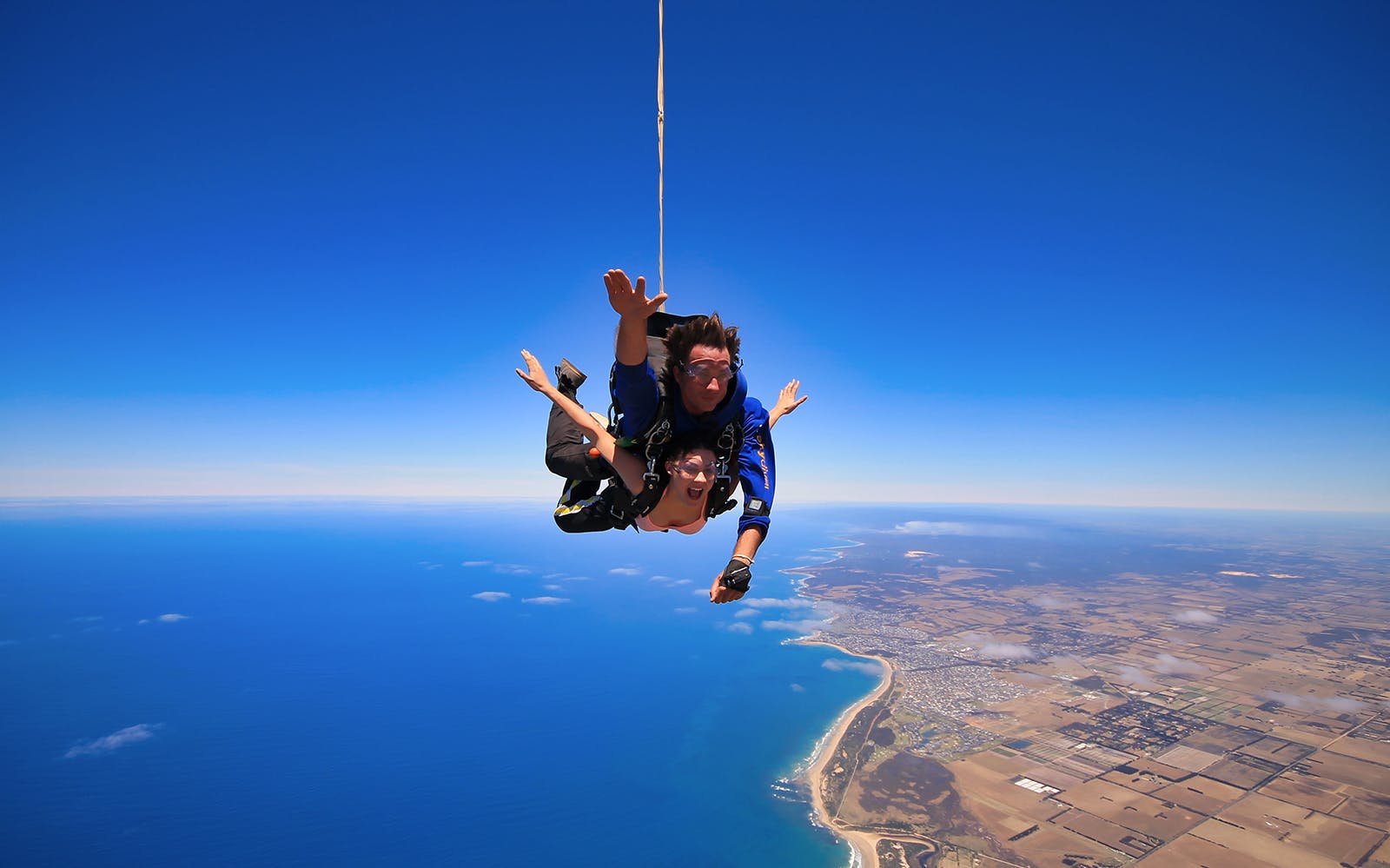 First-time Skydiving: Tips, Safety Guidelines, Rules and More