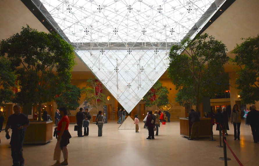 Louvre Eingang