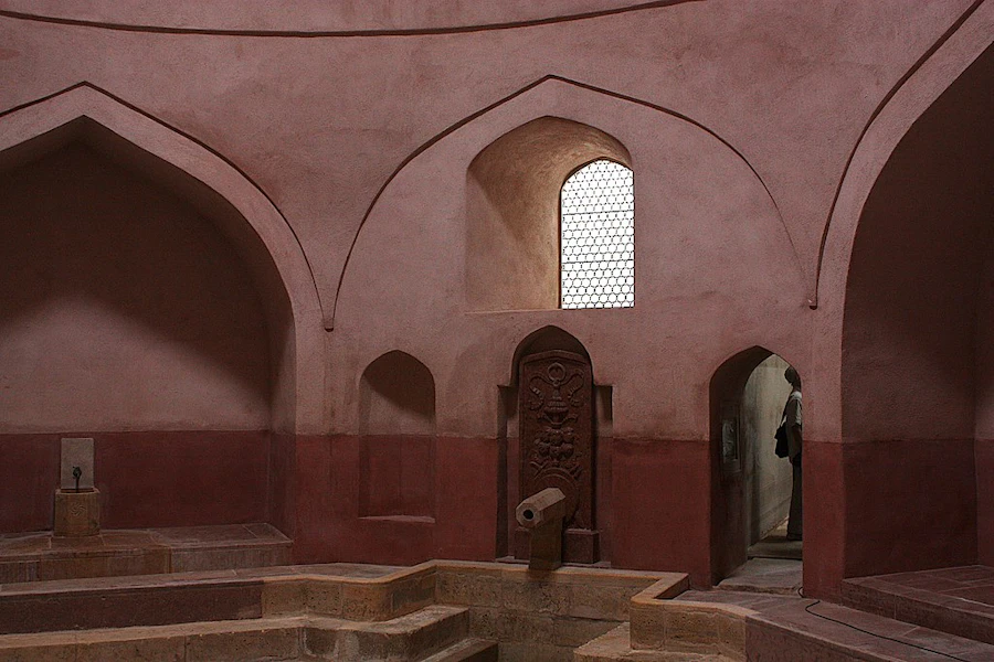 turkish bath in budapest