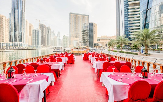 canal cruise dubai