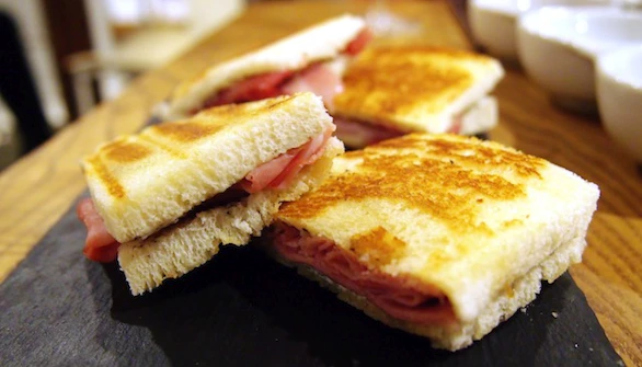 street food in barcelona - Bikini Sandwich