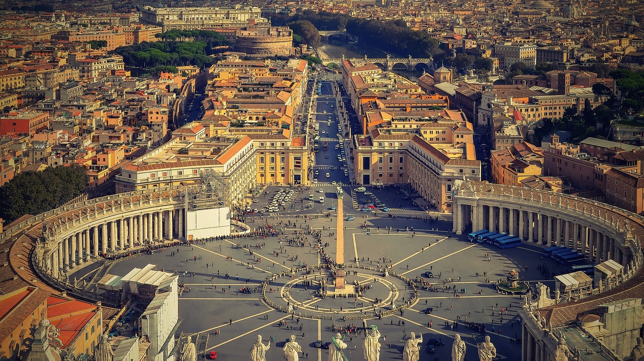 How To Skip The Line At The Vatican Museums & Sistine Chapel