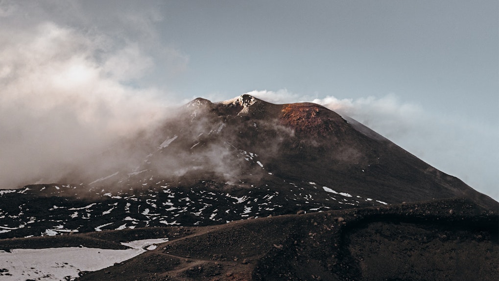 Crateras Monte Etna na Itália