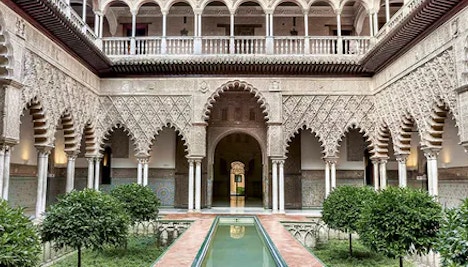 Alcázar ohne Anstehen besuchen