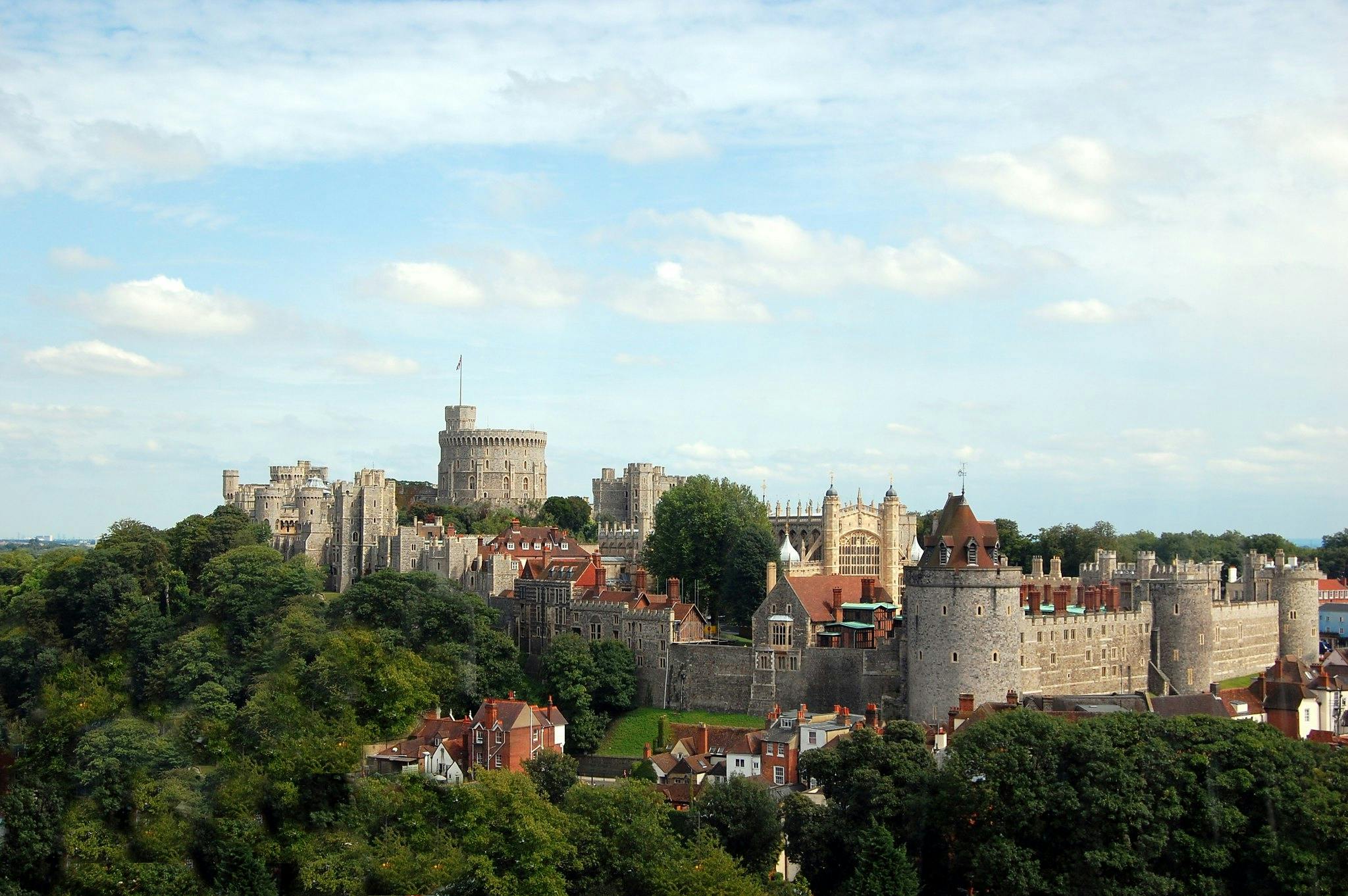 Windsor Castle History | Learn about the origins of one of the oldest ...