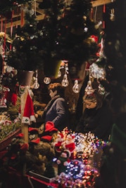  barcelona in december - Fira de Nadal Sagrada Familia