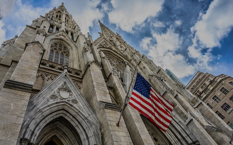 b4ce8552 74c6 4181 9e3a 61e216a34ea4 98837f69 6940 499b 8cc1 5b38d8425e99 12734 new york st. patrick s cathedral audioguided tour 01.jpg?w=750&q=75&ar=1%3A1