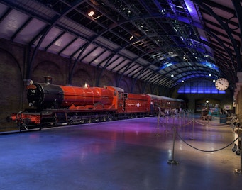 Platform 9 ¾ Harry Potter studio tour