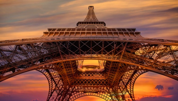Acceso a la Torre Eiffel