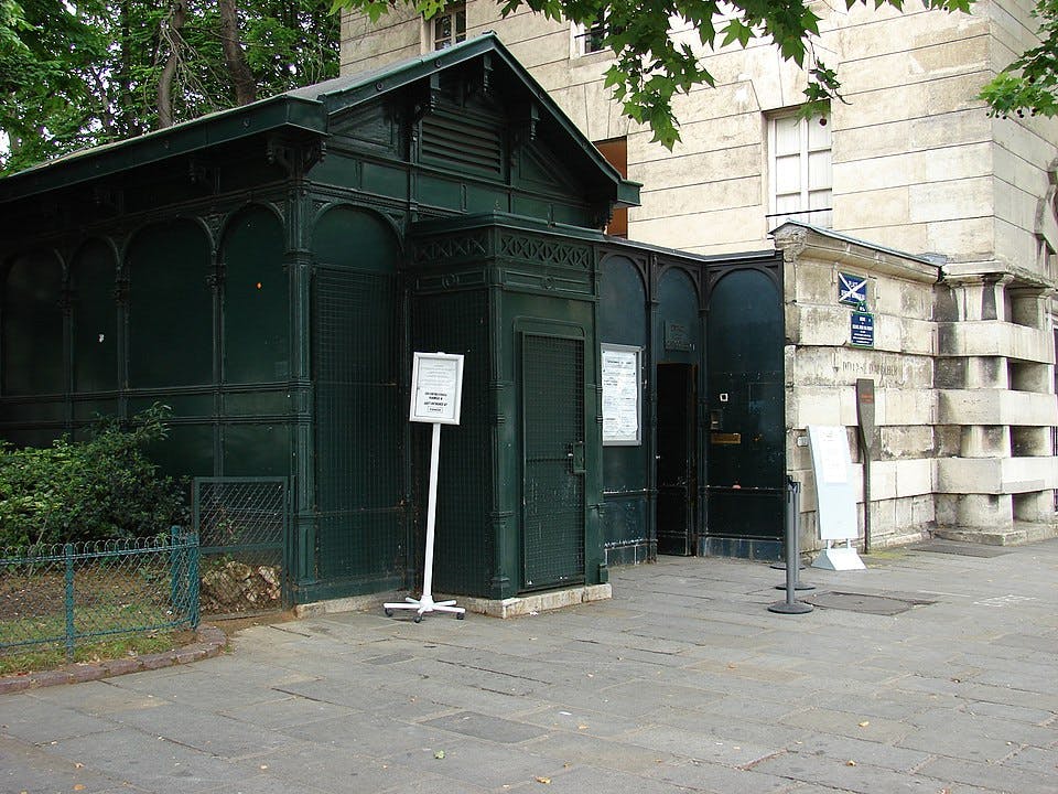 catacombes de Paris entrée