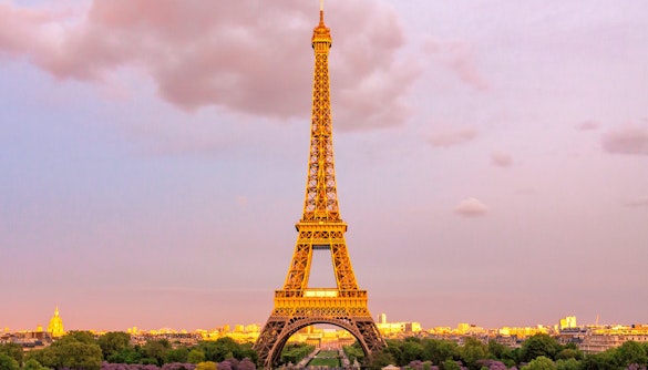 Paris im November Eiffelturm