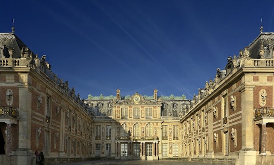 开云体育金融投注五月的巴黎——凡尔赛宫