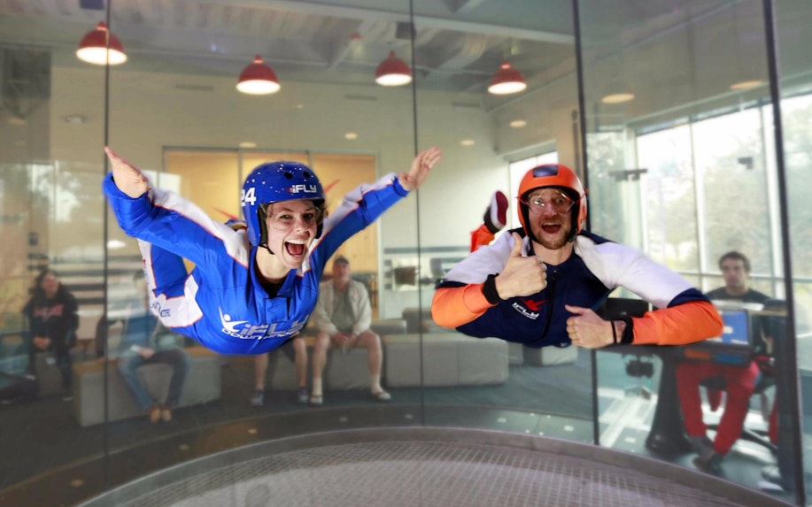ifly singapore indoor skydiving