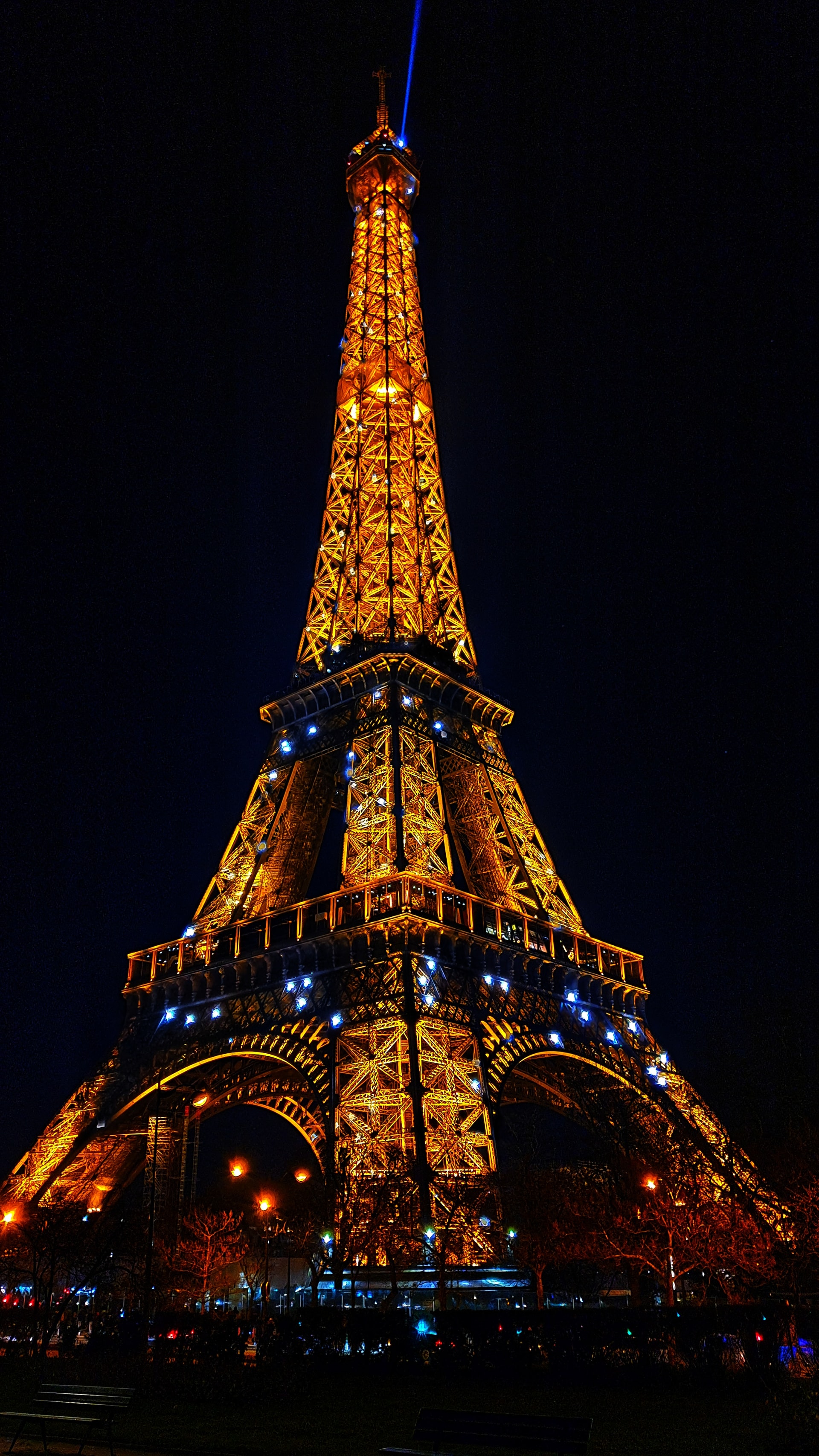 eiffel tower night light