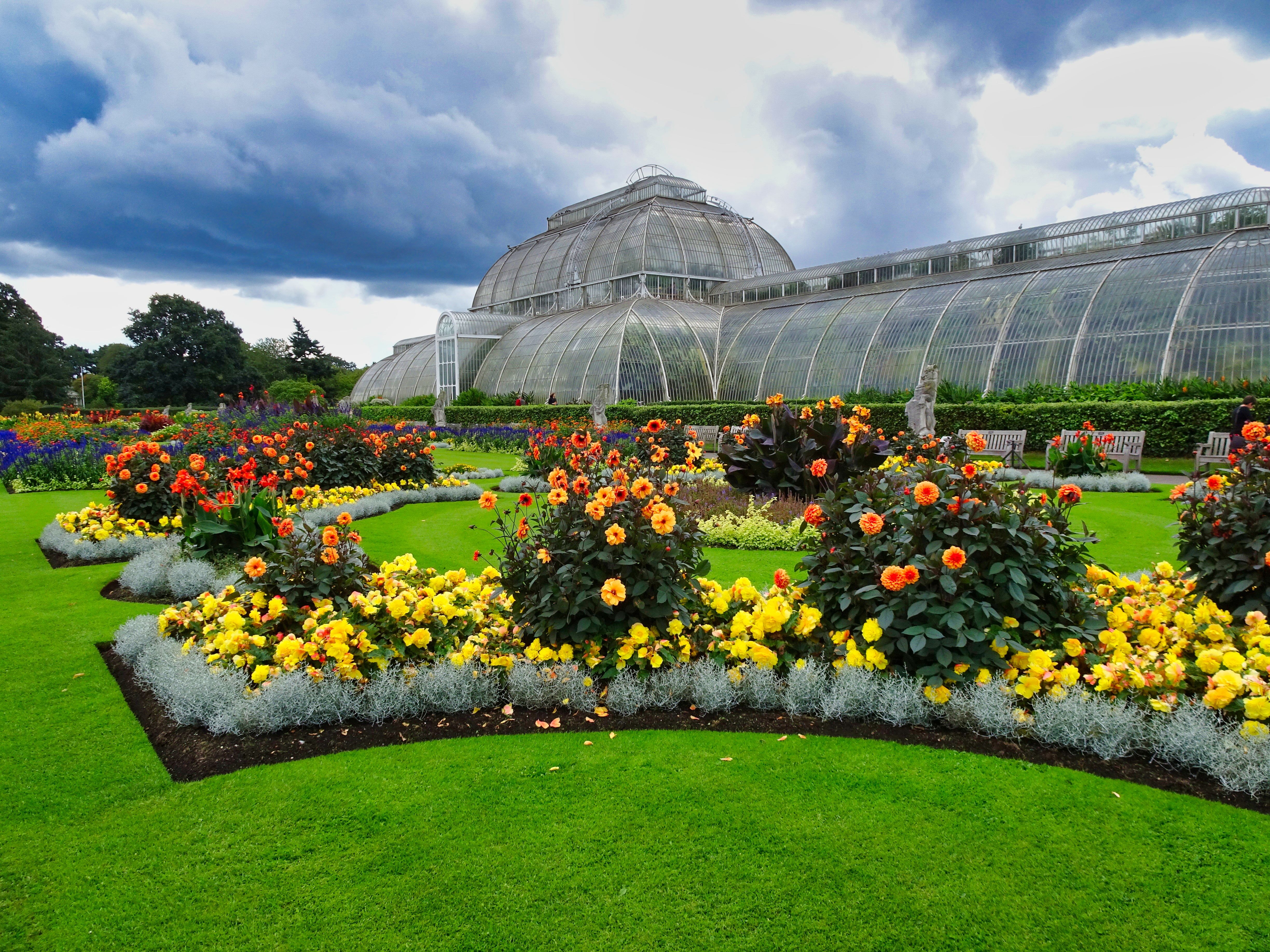 kew gardens luggage storage