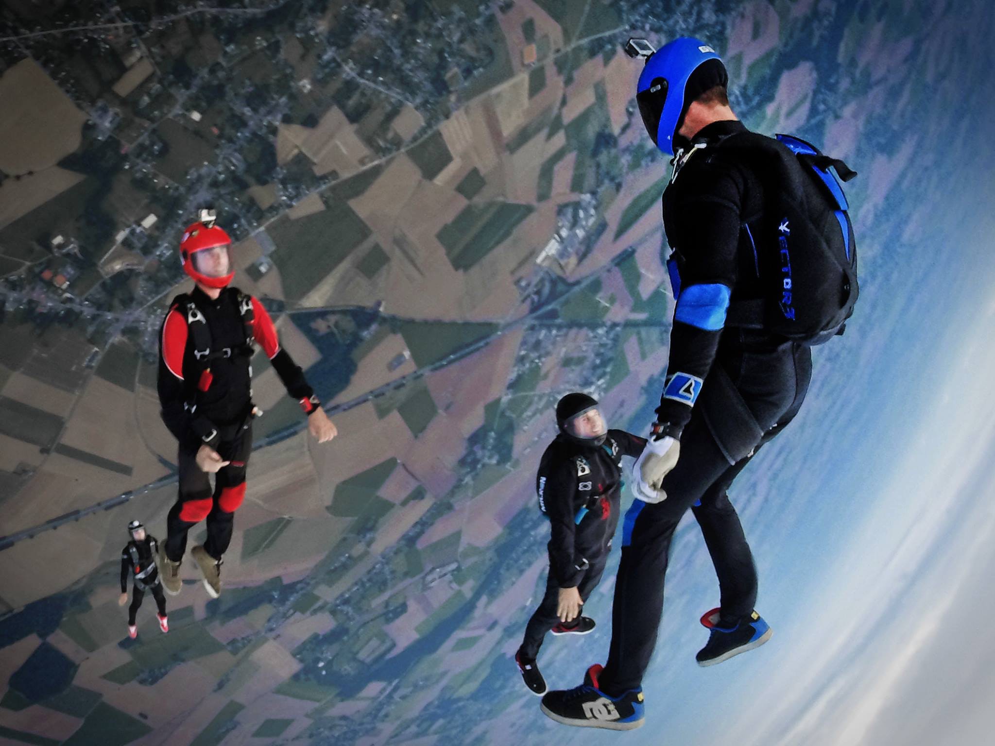 London Skydiving - Expereince Tandem Skydive In London | Book Tickets Now