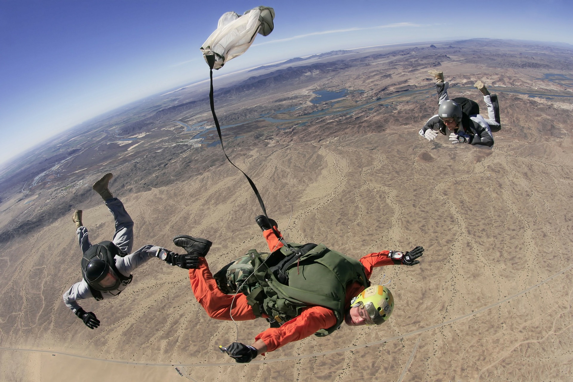 Skydive Ontario - Experience Tandem Skydive in Toronto | Book Now