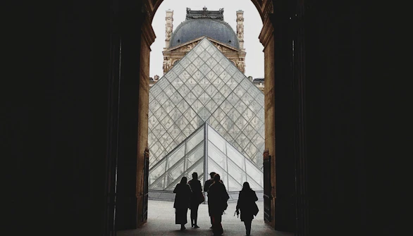 visiter le louvre