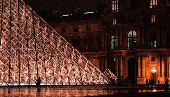 Indirizzo Louvre