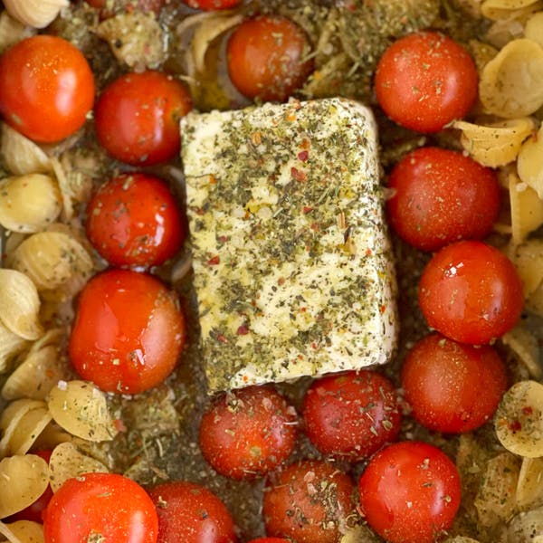 Feta One-Pot Pasta aus dem Ofen - schnelles Rezept