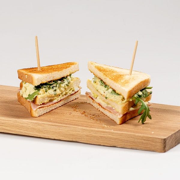 Sandwich avocat-œuf recette