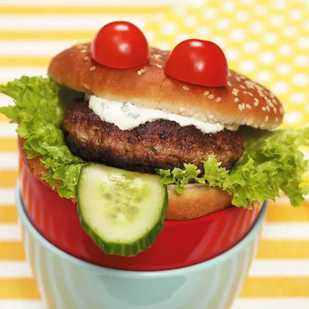 Hamburger - une recette parfaite pour la prochaine fête