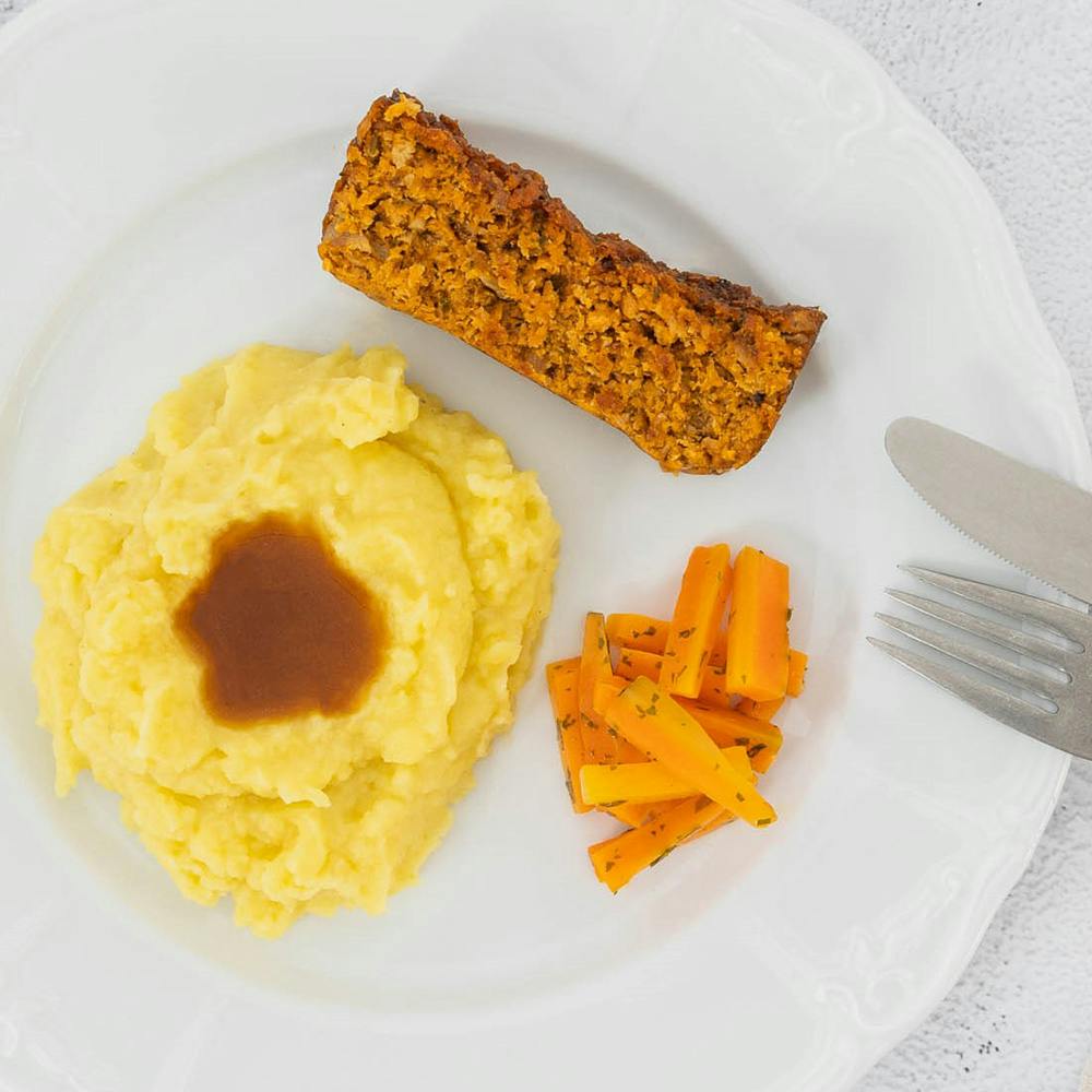 Rôti haché végane en sauce et purée de pommes de terre