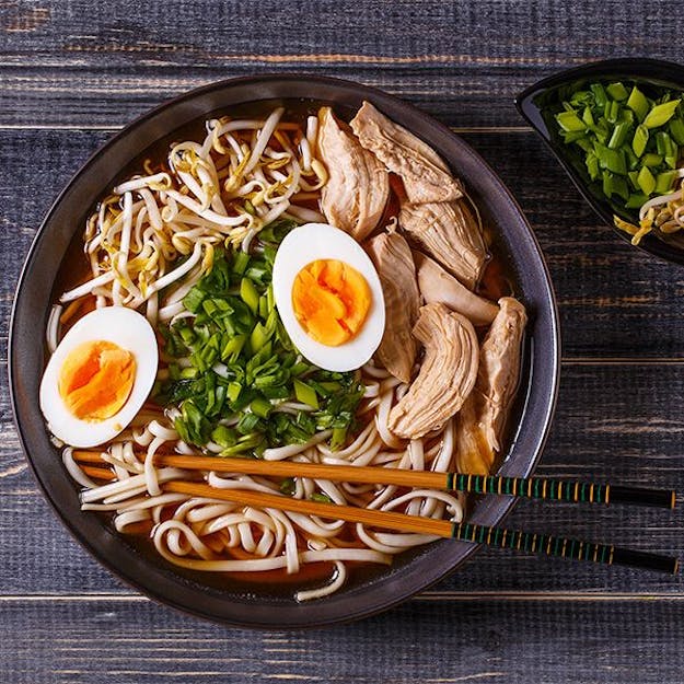 Miso-Ramen Rezept mit Poulet oder Tofu
