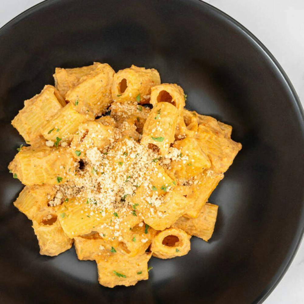 Recette de rigatoni au pesto tomates-tahini