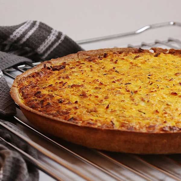 Quiche au potiron et aux lardons - recette de délices automnaux