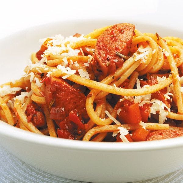 Spaghetti bolognese à la mode de Suisse - recette ultrarapide