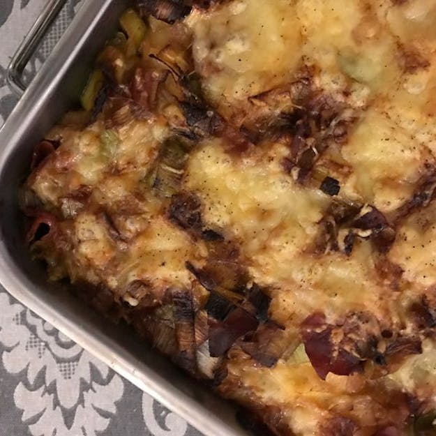 Gratin de polenta au fromage de montage et au jambon Serrano