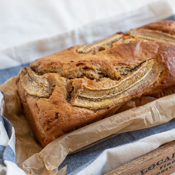 Einfaches Bananenbrot Rezept mit Schokolade und Walnüssen