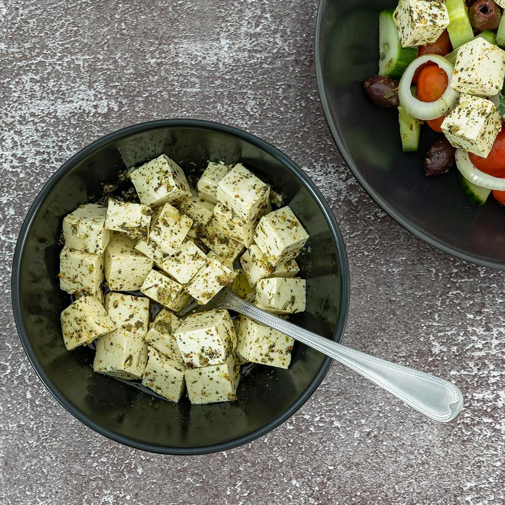 Veganes Tofu Feta Rezept - wie in Griechenland