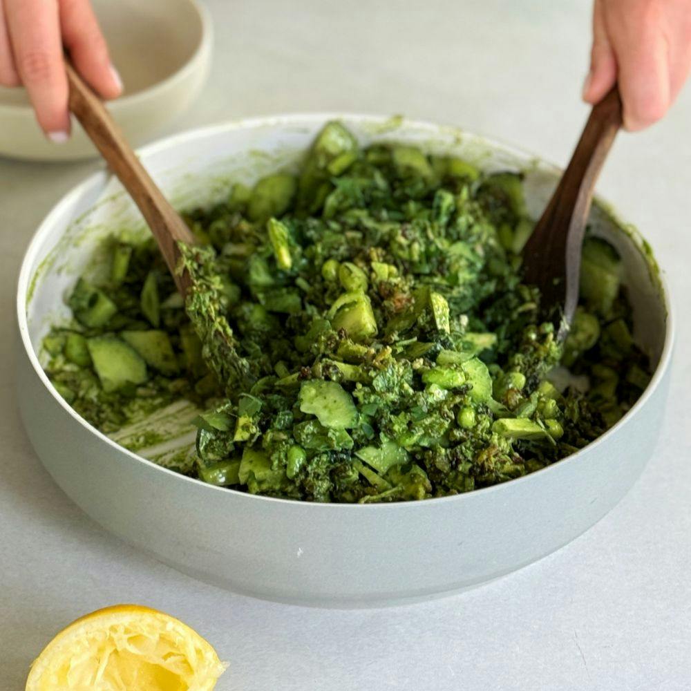 Knuspriger Reissalat mit Green Goddess Dressing