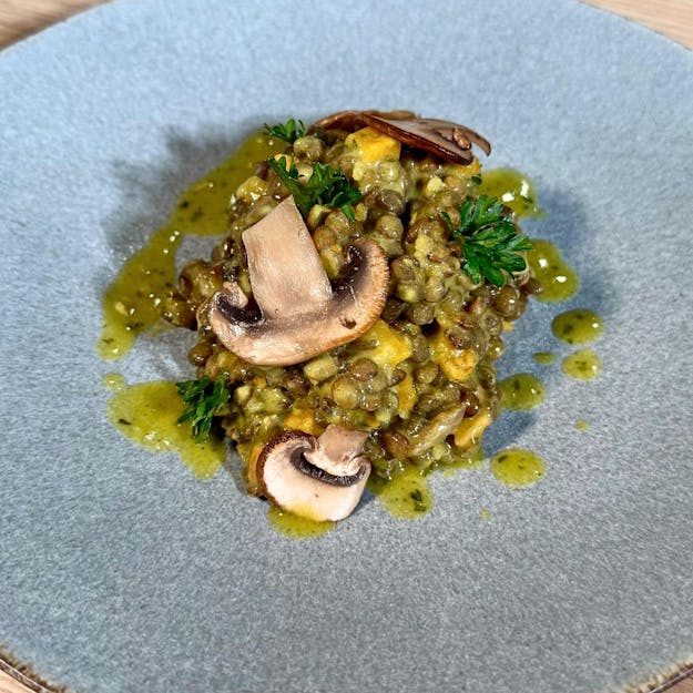 Linsen-Kürbis Salat mit Pilzen