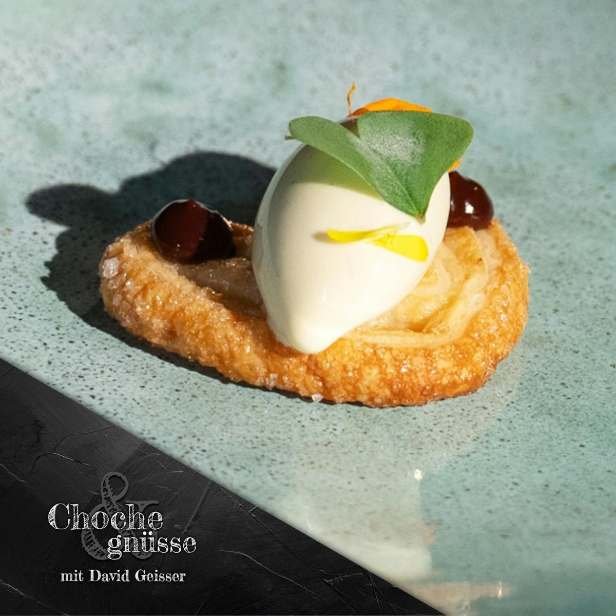 Gelato alla Fava Tonka con Gel al Cioccolato e Caffè & Prussiens