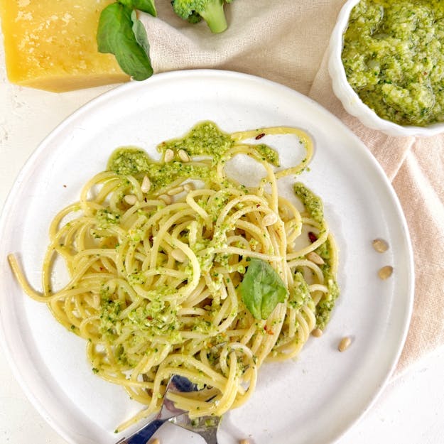 Broccoli Pesto