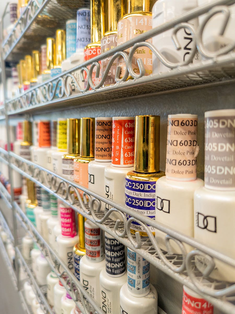 Rows of warm nail polish colors