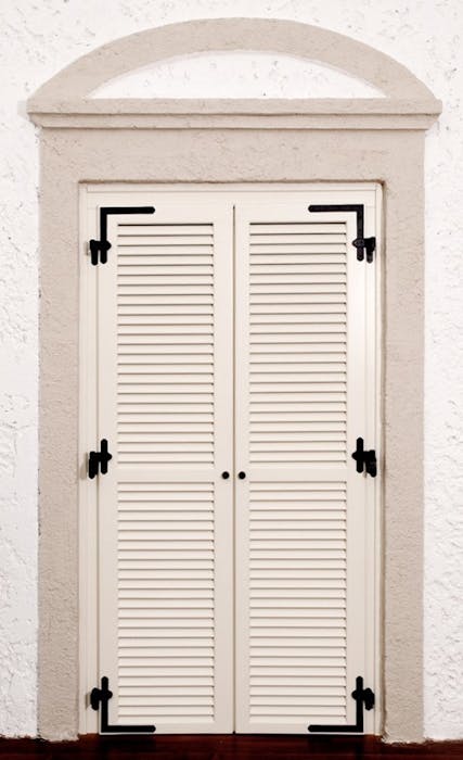 Κουφώματα Ξύλινα