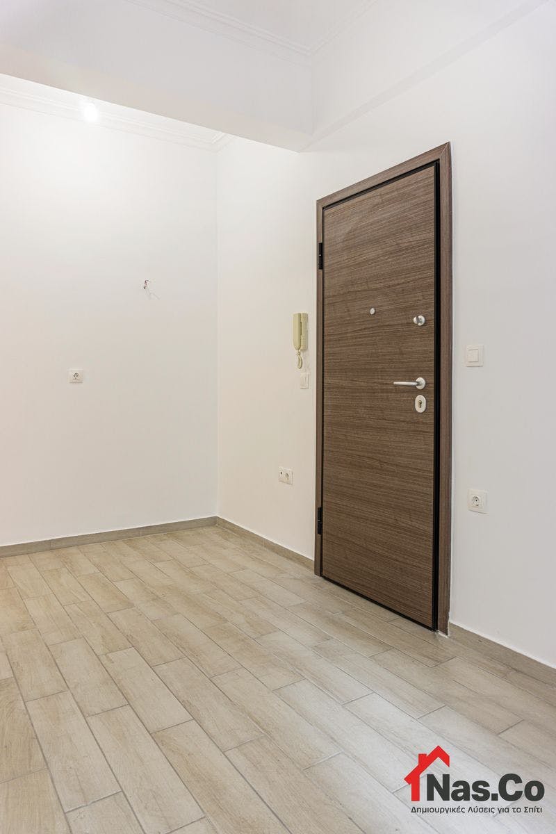 Ολική Ανακαίνιση Διαμερίσματος στην Κυψέλη-Πόρτα ασφαλείας