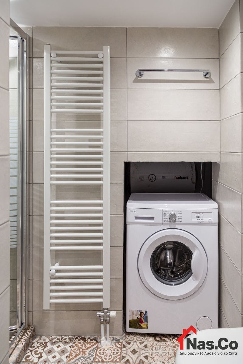 Ολική Ανακαίνιση Διαμερίσματος στο Παγκράτι Ιούλιος 2022 πετσετοκρεμάστρα