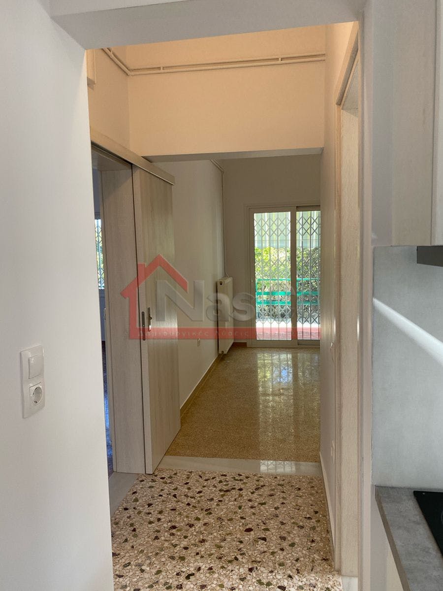 Ολική Ανακαίνιση Διαμερίσματος στο Δασκαλειό Οκτώβριος 2020 δάπεδα