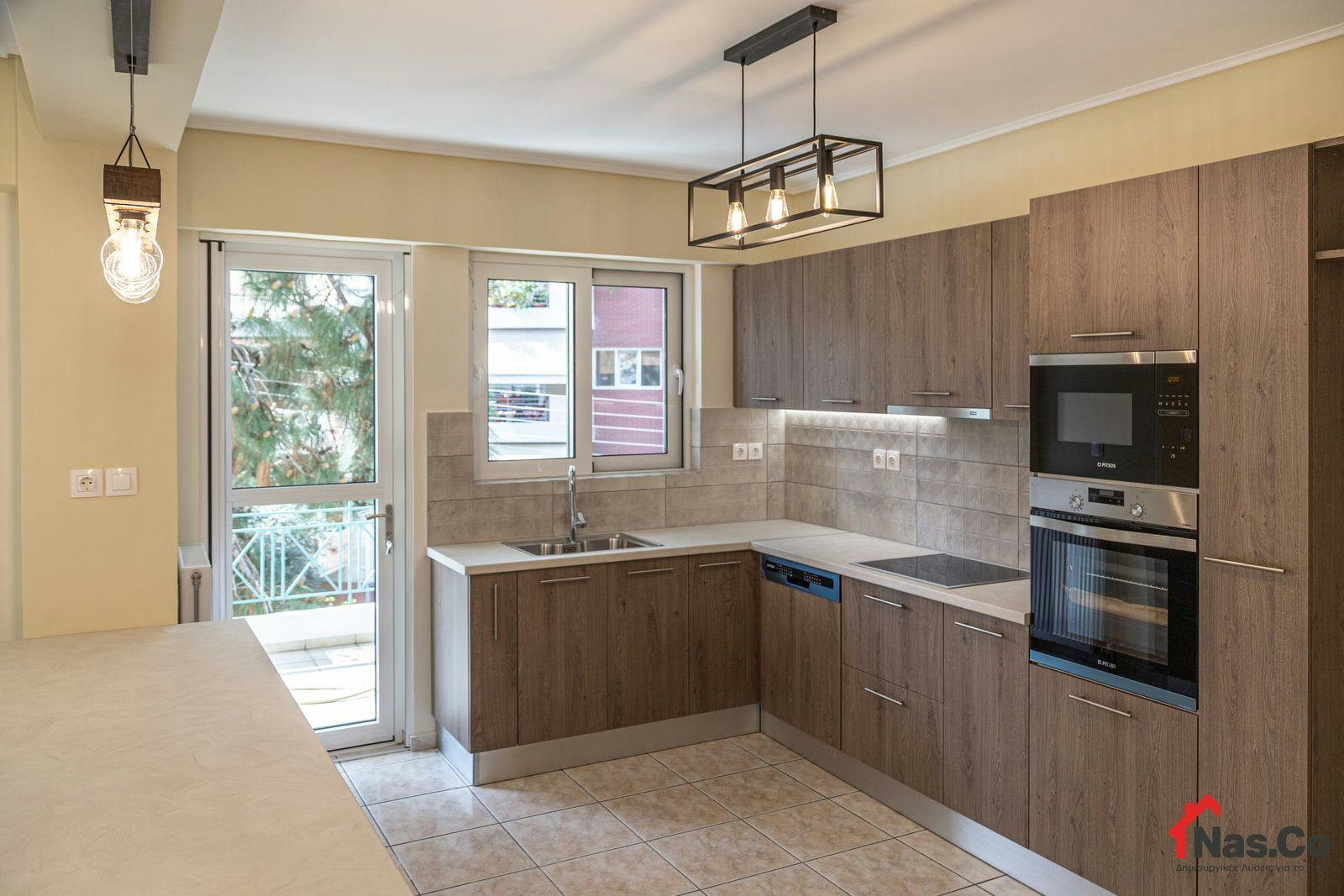 Ολική Ανακαίνιση  Διαμερίσματος στην Νέα Σμύρνη Μάρτιος 2022